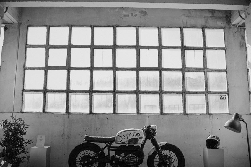 fotografía empresa motos cafe racer